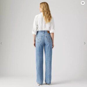 Levi's Ribcage Wide Leg Jeans, 25W 32L, Wash Color is "Not the Same"